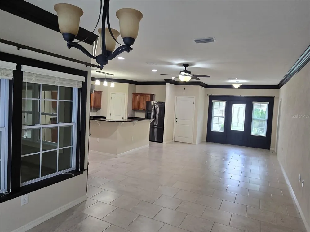 19176 NW 228TH STREET High Springs, FL 32643