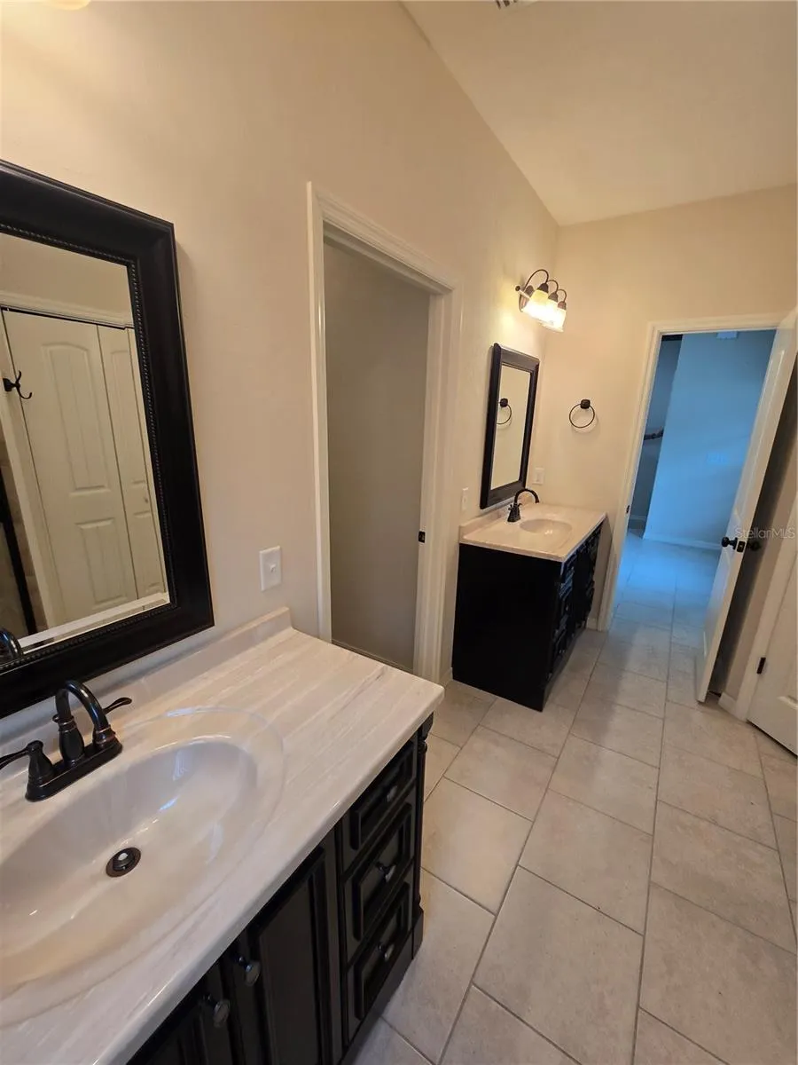 19176 NW 228TH STREET High Springs, FL 32643
