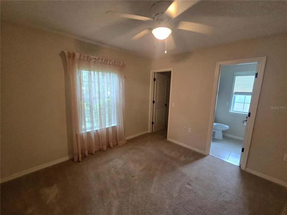 19176 NW 228TH STREET High Springs, FL 32643