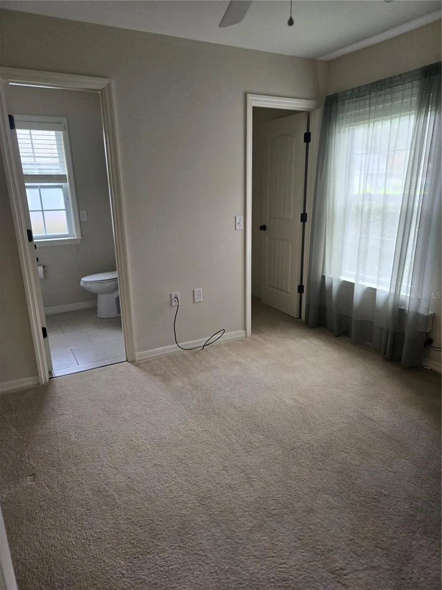 19176 NW 228TH STREET High Springs, FL 32643