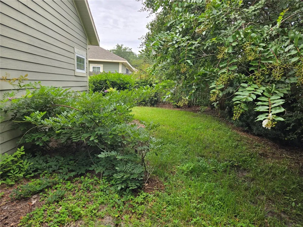 19176 NW 228TH STREET High Springs, FL 32643