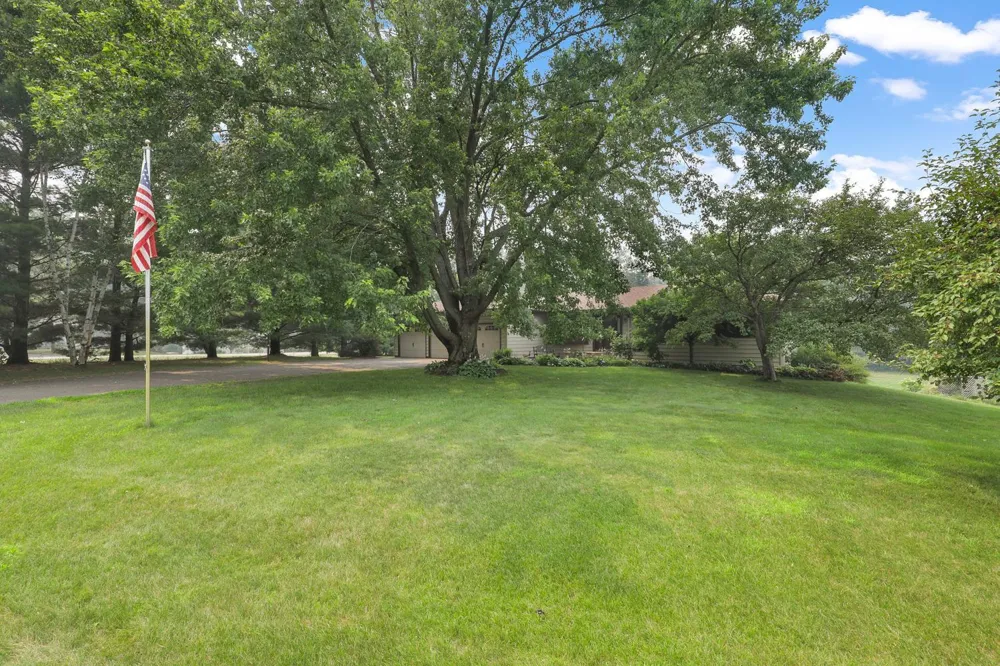 19010 Albatross Street NW Cedar, MN 55011