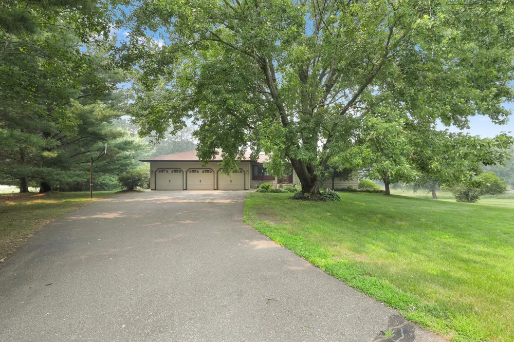 19010 Albatross Street NW Cedar, MN 55011