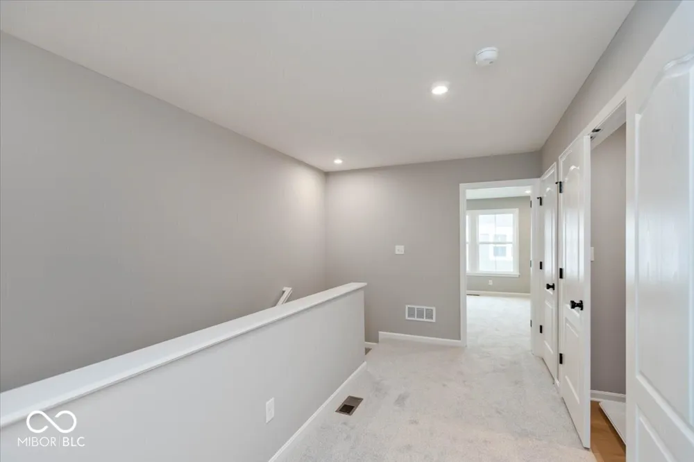 6144 Parsonage Place #330-403 McCordsville, IN 46055