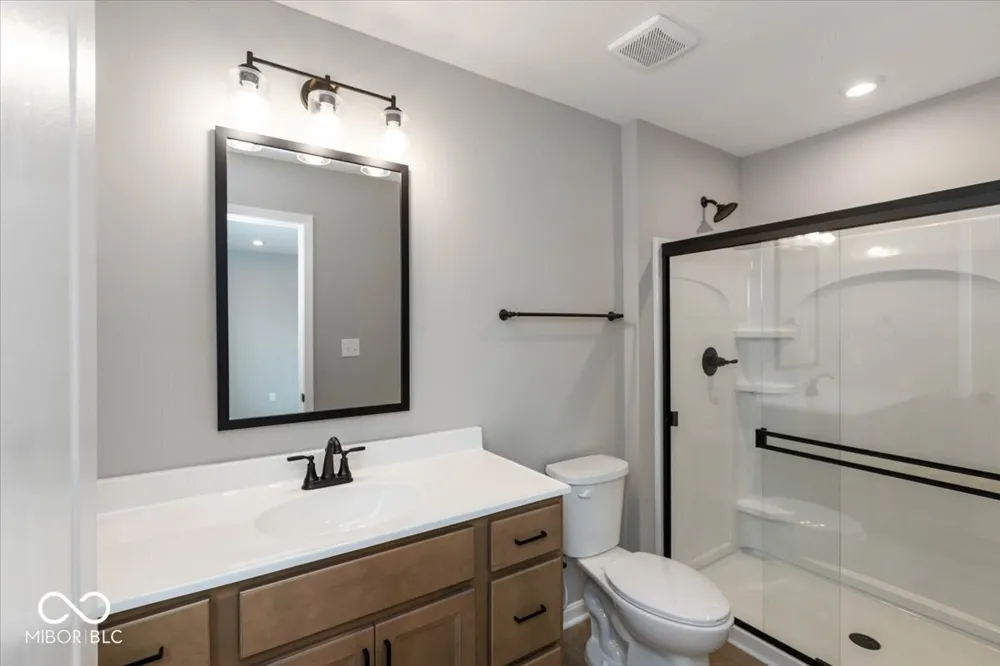 6144 Parsonage Place #330-403 McCordsville, IN 46055