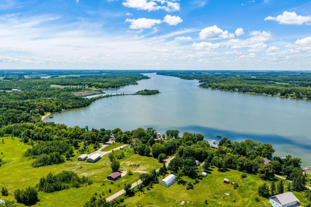 34857 E Trinity Point Road SE Mentor, MN 56736