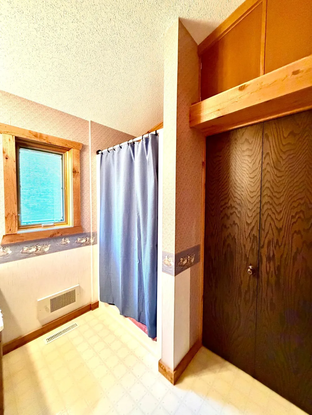 34857 E Trinity Point Road SE Mentor, MN 56736