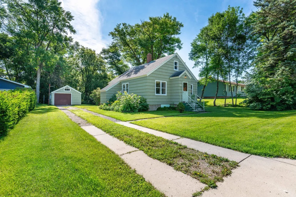 211 5th Street SE Pelican Rapids, MN 56572