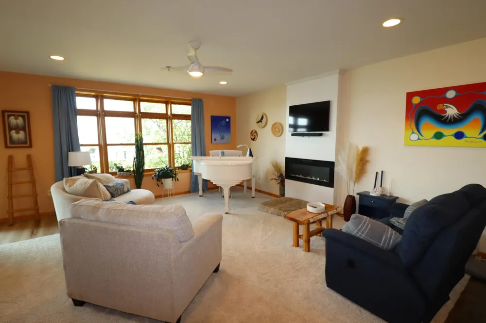 2729 Lake Shore Drive E #4 Ashland, WI 54806