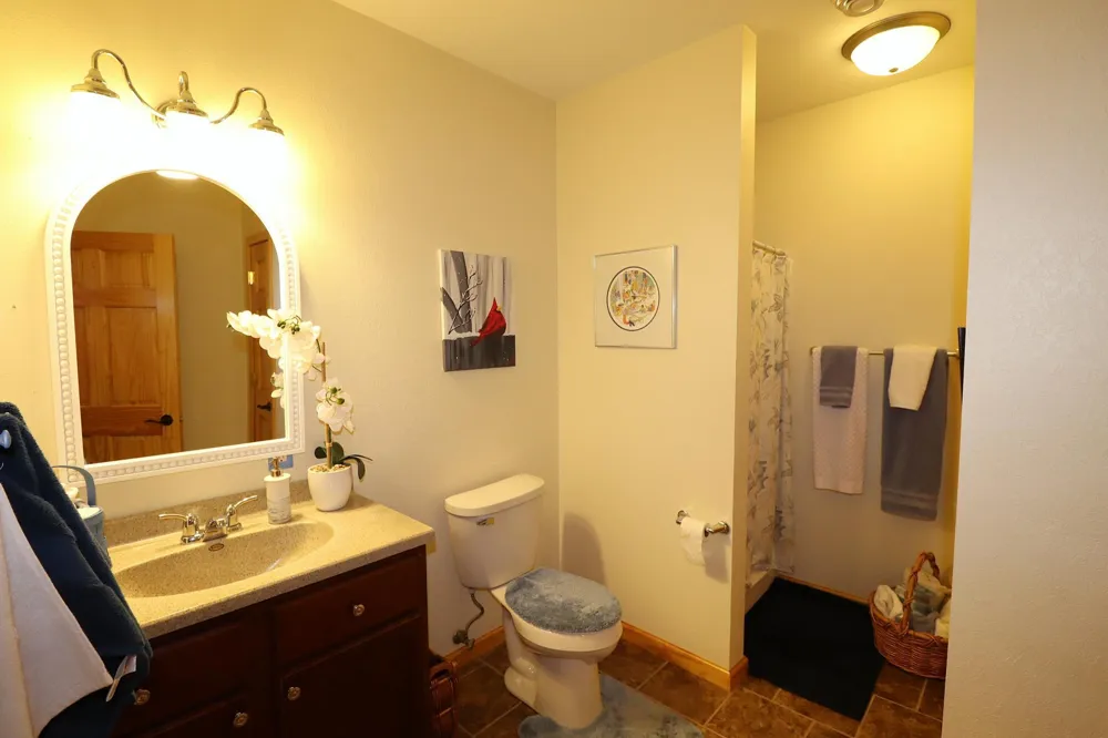2729 Lake Shore Drive E #4 Ashland, WI 54806
