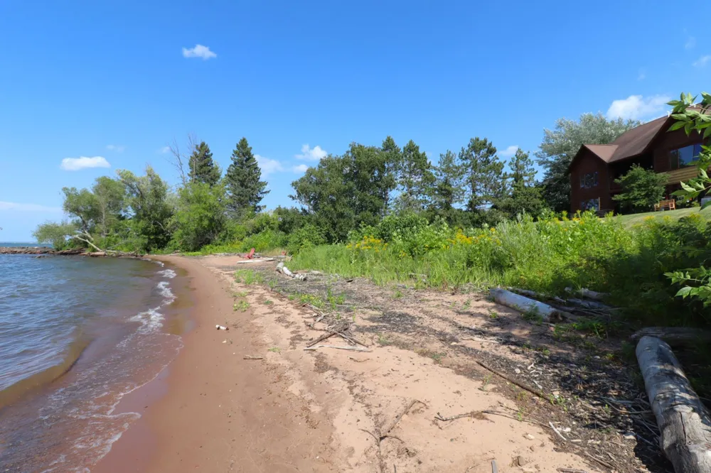 2729 Lake Shore Drive E #4 Ashland, WI 54806