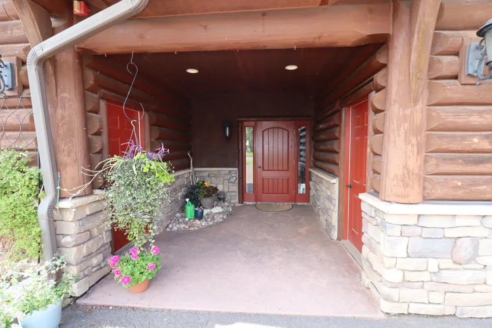 2729 Lake Shore Drive E #4 Ashland, WI 54806