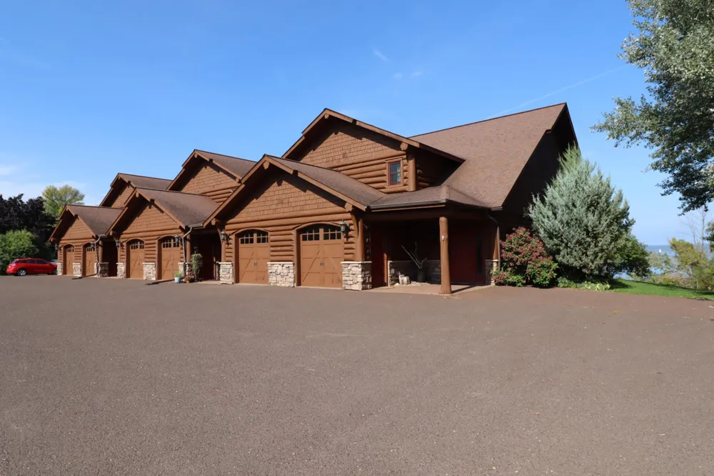 2729 Lake Shore Drive E #4 Ashland, WI 54806