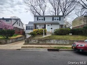 899 Cleveland Street West Hempstead, NY 11552