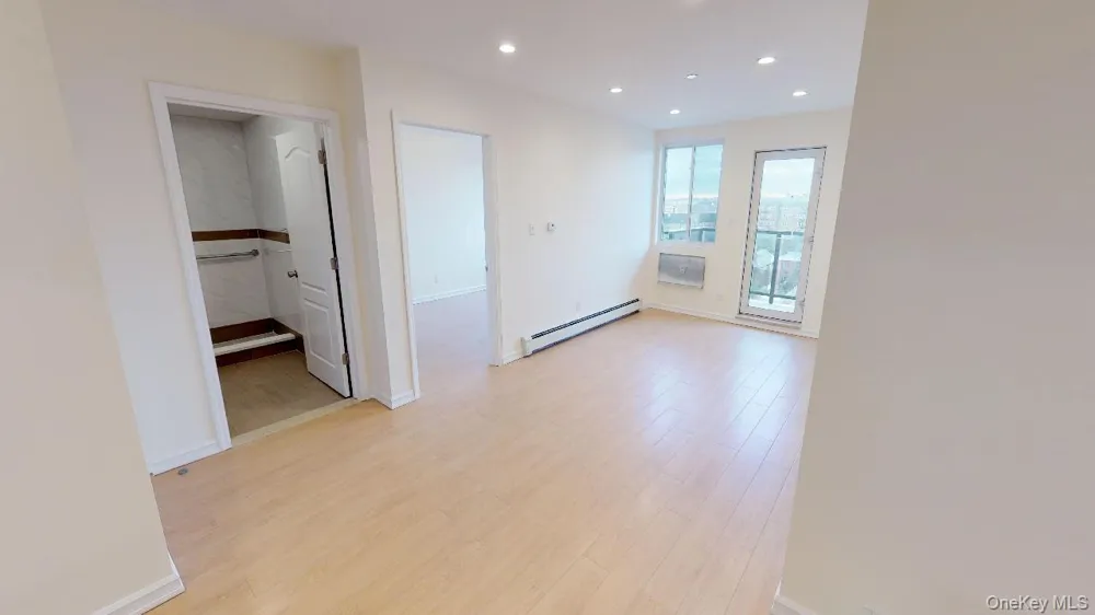 67-19 Austin Street #5A Forest Hills, NY 11375