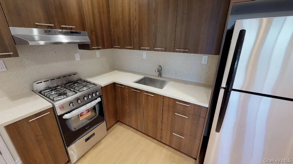 67-19 Austin Street #5A Forest Hills, NY 11375