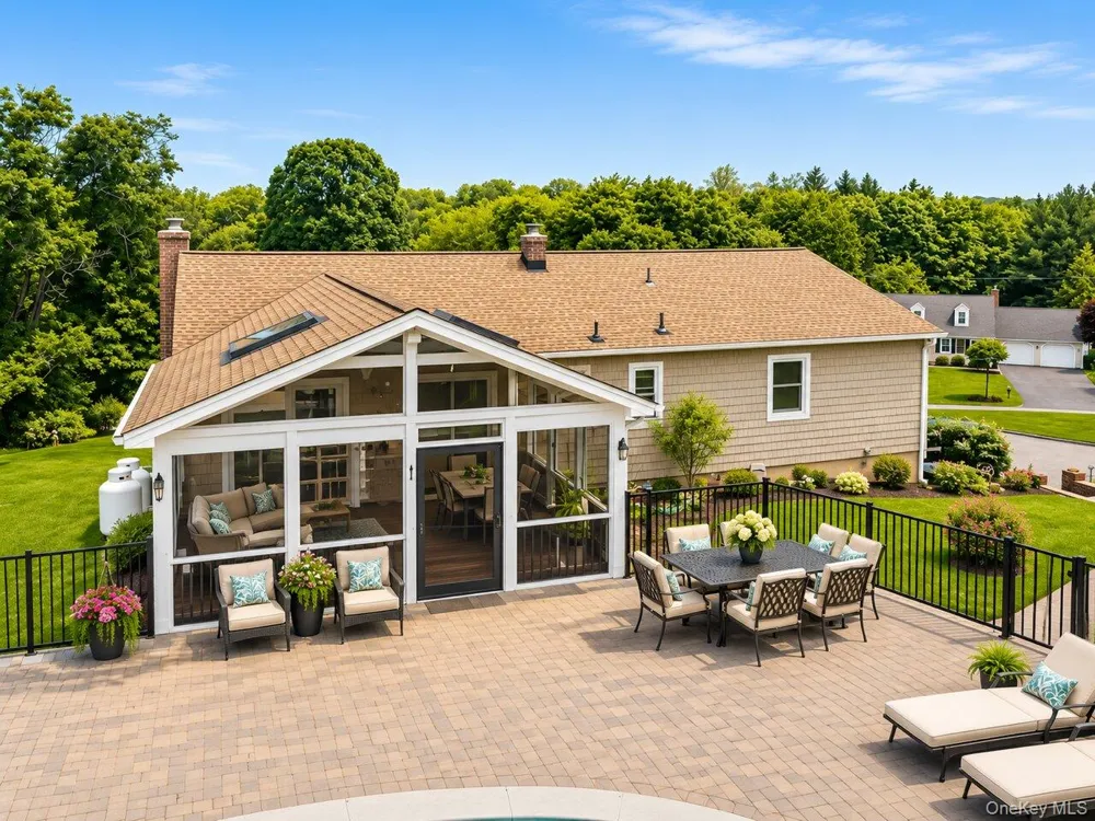 4 Shana Lane Mahopac, NY 10541