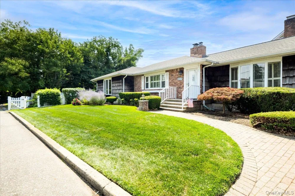131 Oceanview Road East Rockaway, NY 11518