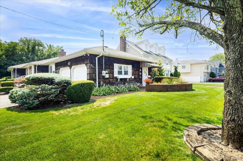 131 Oceanview Road East Rockaway, NY 11518