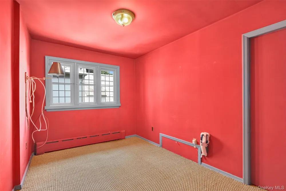 297 E Devonia Avenue Mount Vernon, NY 10552