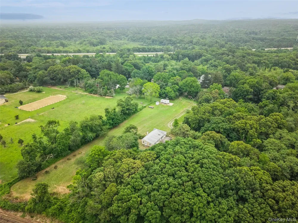 River Road Calverton, NY 11933
