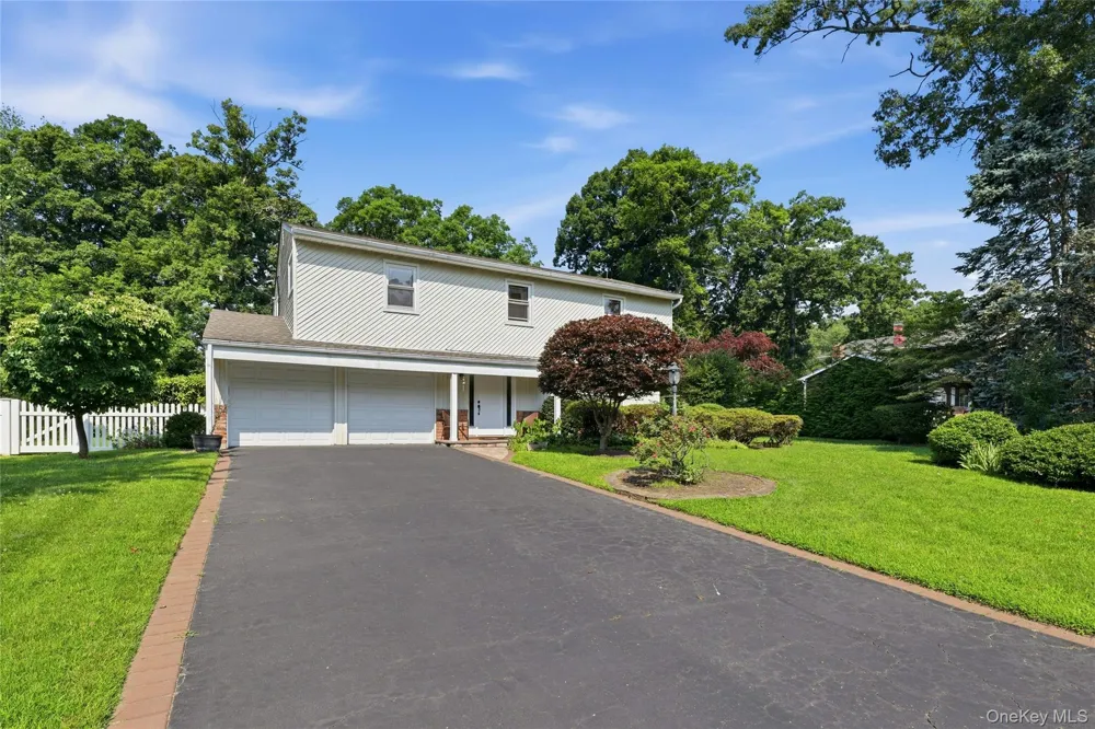 12 Kenny Street Hauppauge, NY 11788