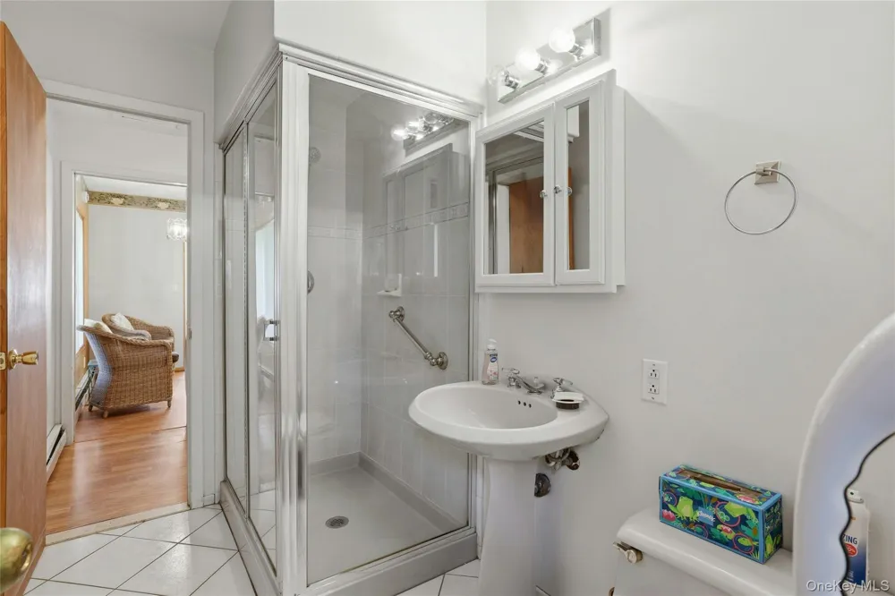 12 Kenny Street Hauppauge, NY 11788