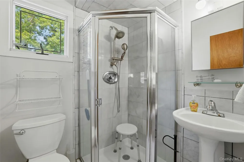 12 Kenny Street Hauppauge, NY 11788