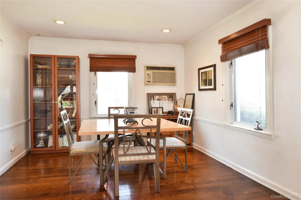 18418 69th Avenue Fresh Meadows, NY 11365