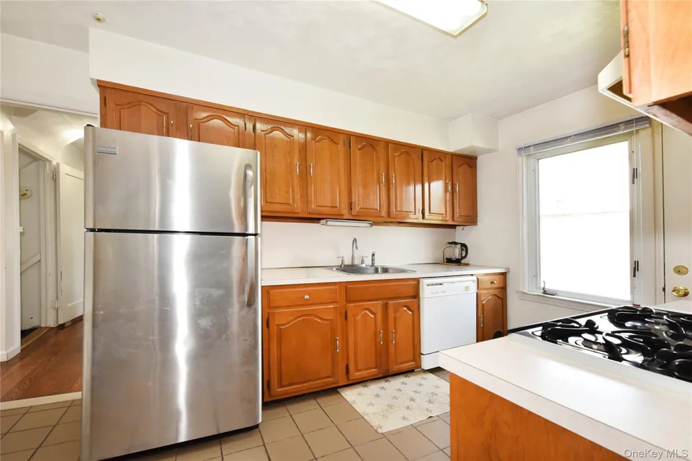 18418 69th Avenue Fresh Meadows, NY 11365