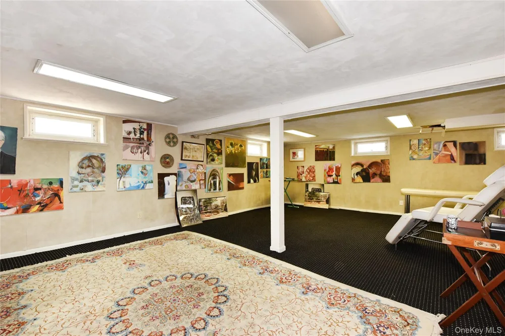 18418 69th Avenue Fresh Meadows, NY 11365