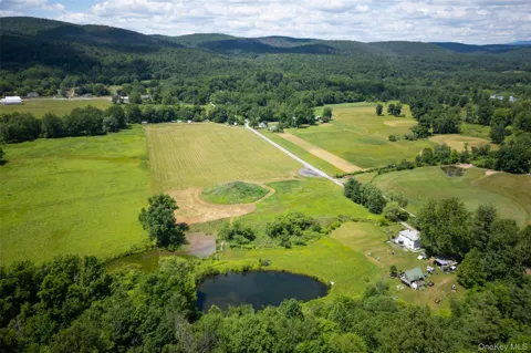 80 Hang Glider Road