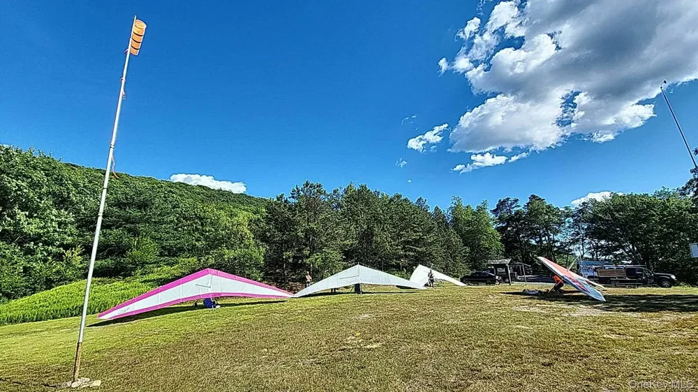 80 Hang Glider Road Ellenville, NY 12428