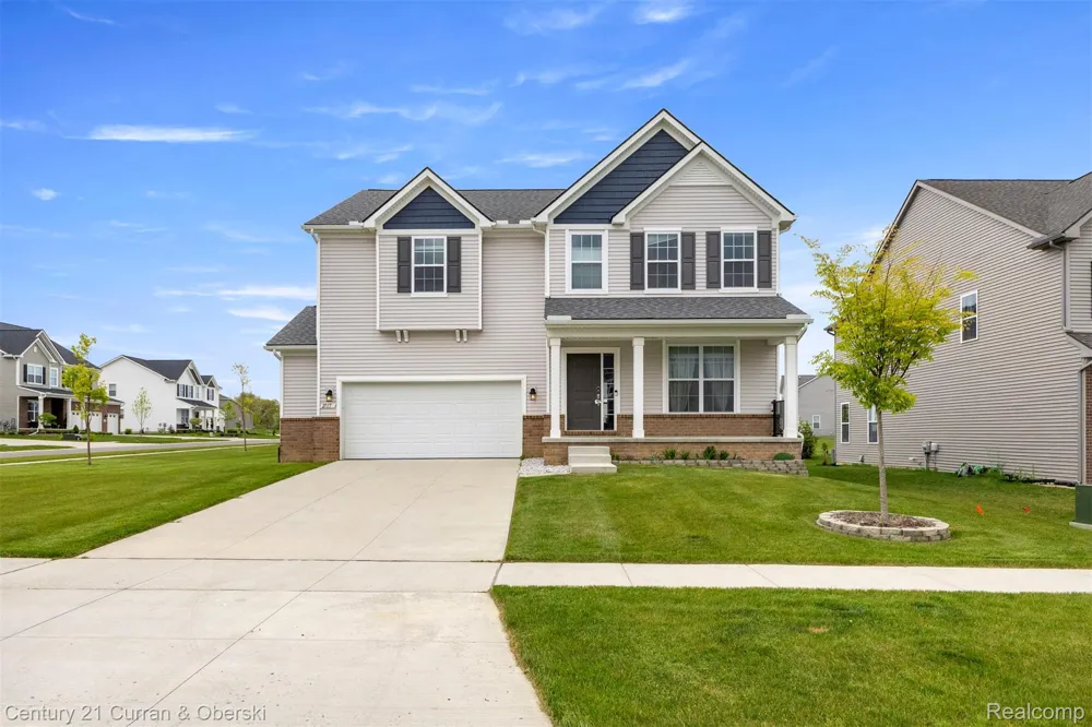 2717 Salt Springs Drive Saline Township, MI 48176