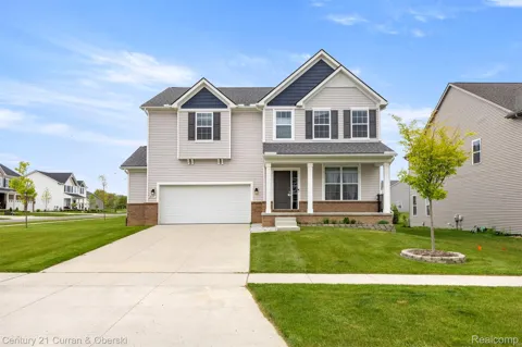 2717 Salt Springs Drive