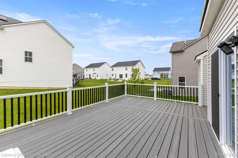 2717 Salt Springs Drive Saline Township, MI 48176