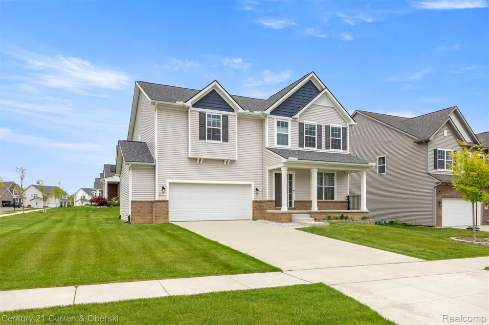 2717 Salt Springs Drive Saline Township, MI 48176
