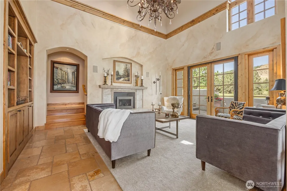 310 Paintbrush Road Chelan, WA 98816