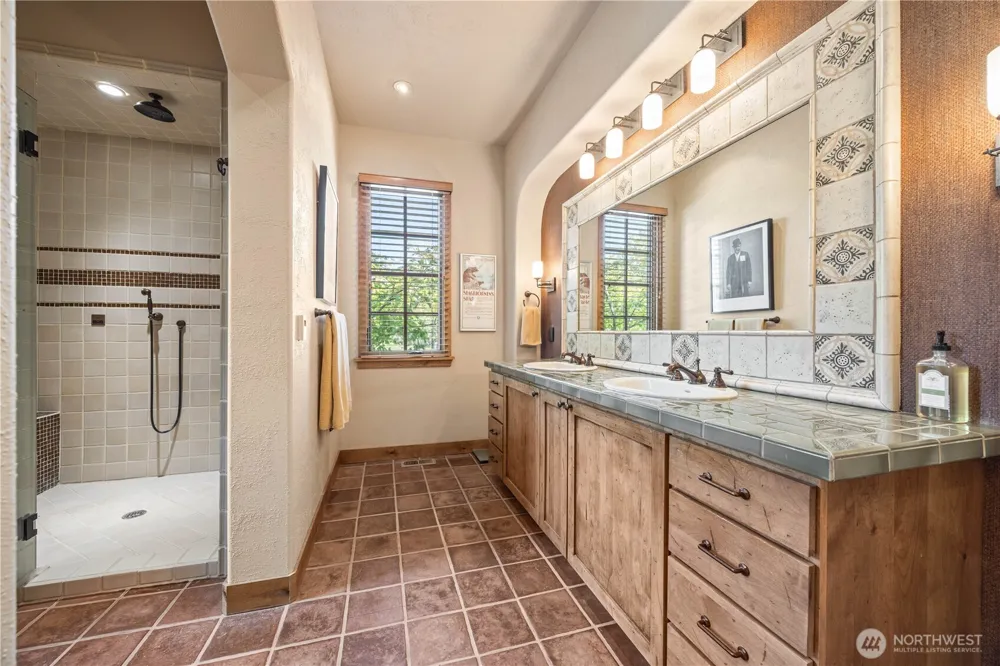 310 Paintbrush Road Chelan, WA 98816