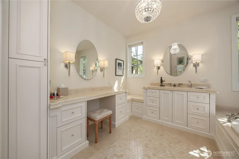 310 Paintbrush Road Chelan, WA 98816