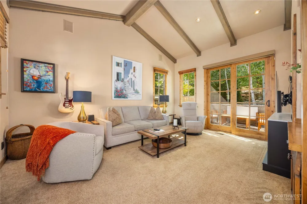 310 Paintbrush Road Chelan, WA 98816