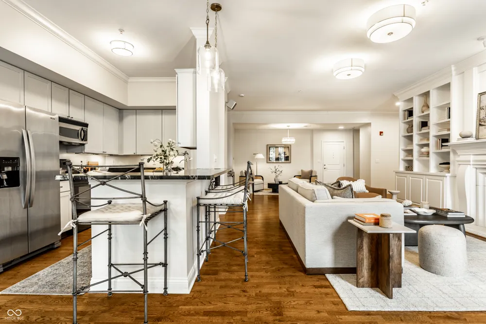 355 E Ohio Street #201 Indianapolis, IN 46204