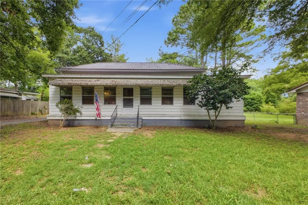 4 Craven St SW Armuchee, GA 30124