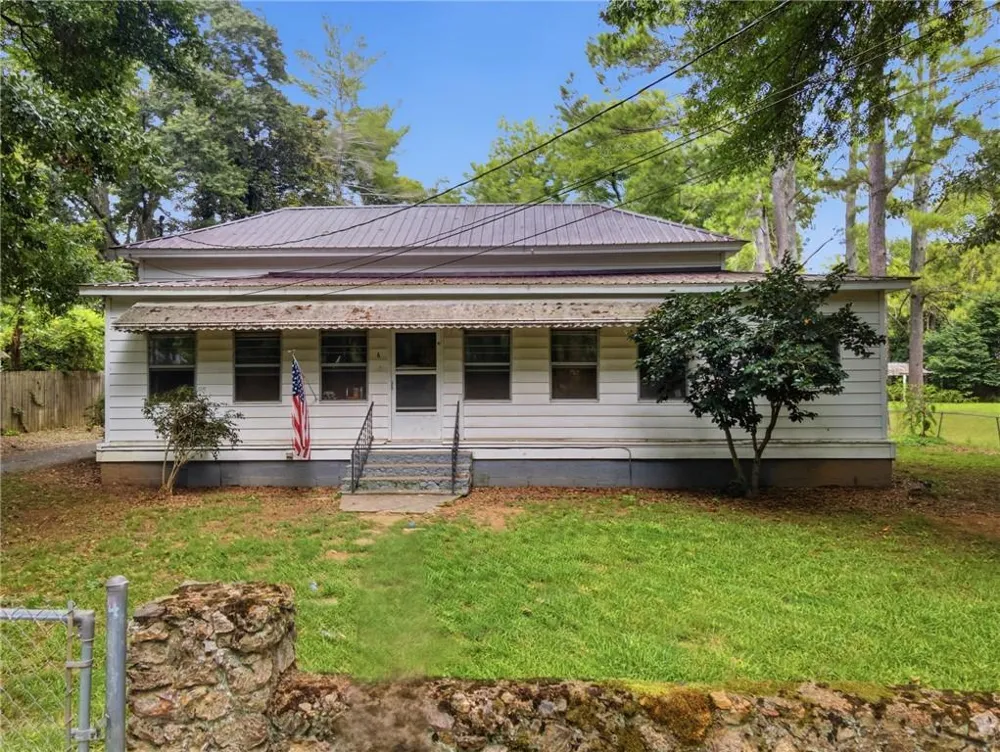 4 Craven St SW Armuchee, GA 30124