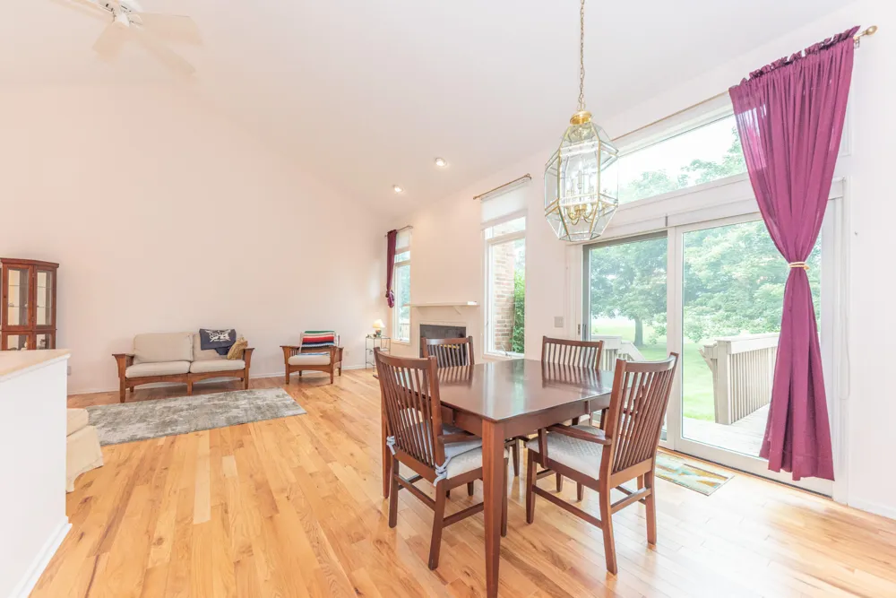 4682 Sawgrass Drive E Ann Arbor, MI 48108
