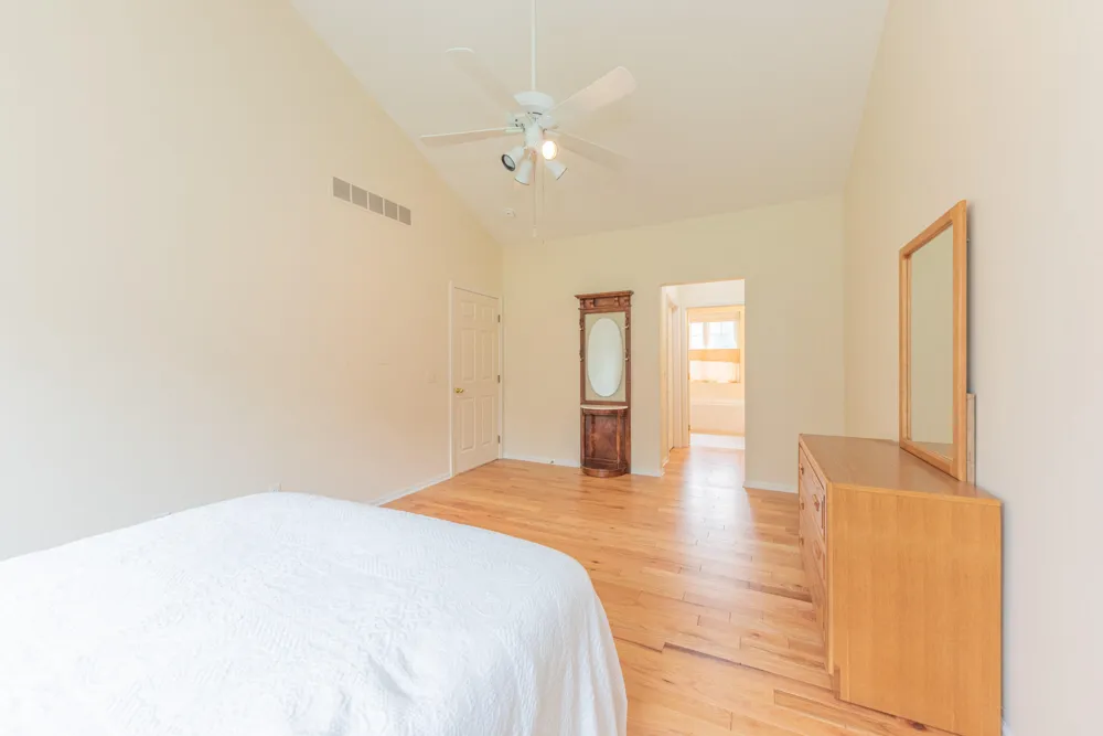 4682 Sawgrass Drive E Ann Arbor, MI 48108