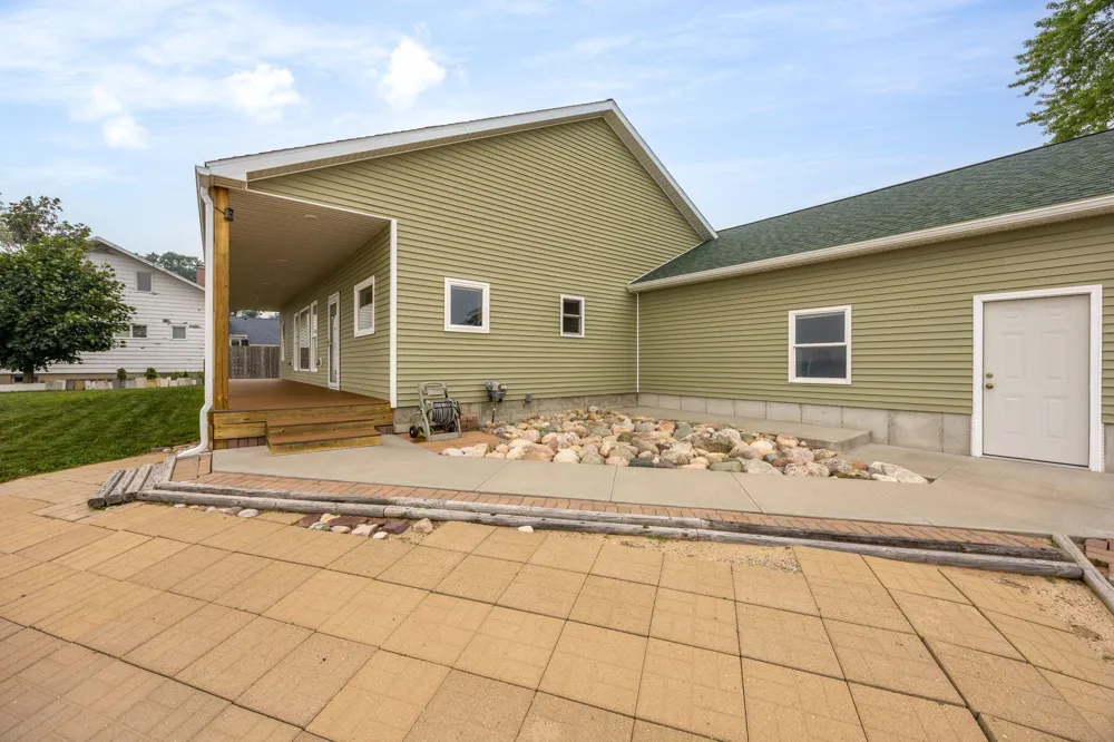 250 Langley Street Lake City, MI 49651