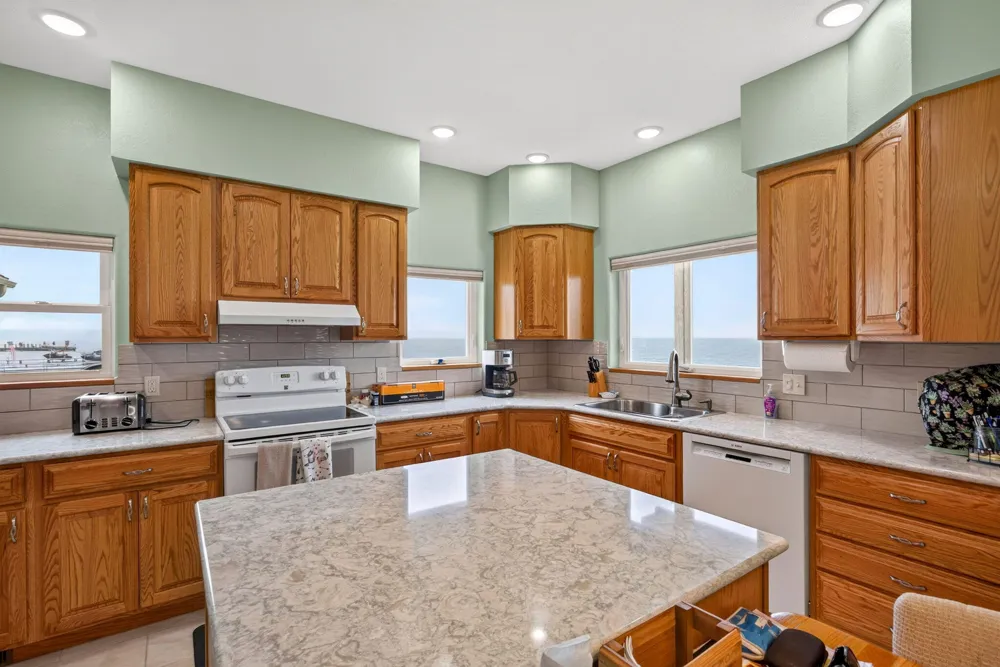 250 Langley Street Lake City, MI 49651