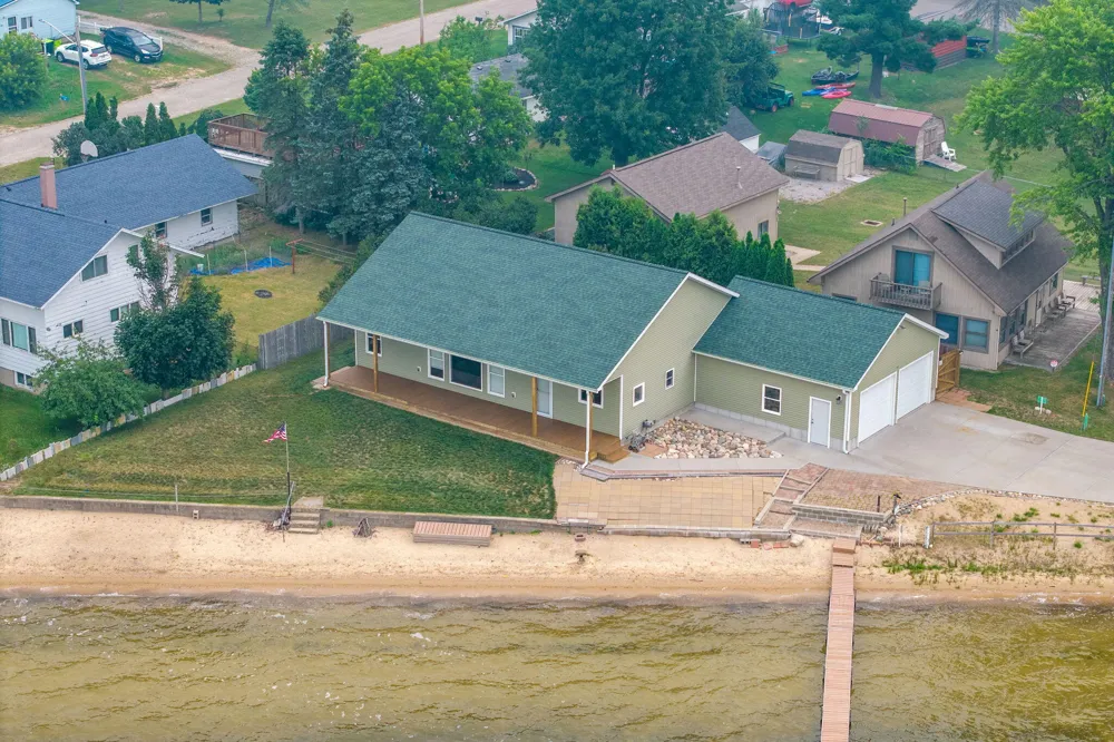 250 Langley Street Lake City, MI 49651