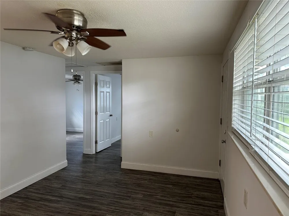 452 88TH AVENUE St Petersburg, FL 33702